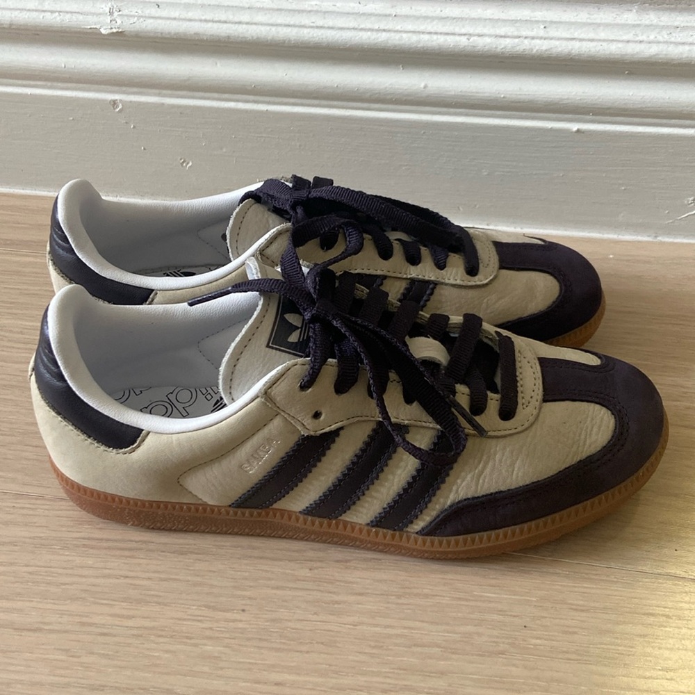 Adidas Samba plum and beige sneaker